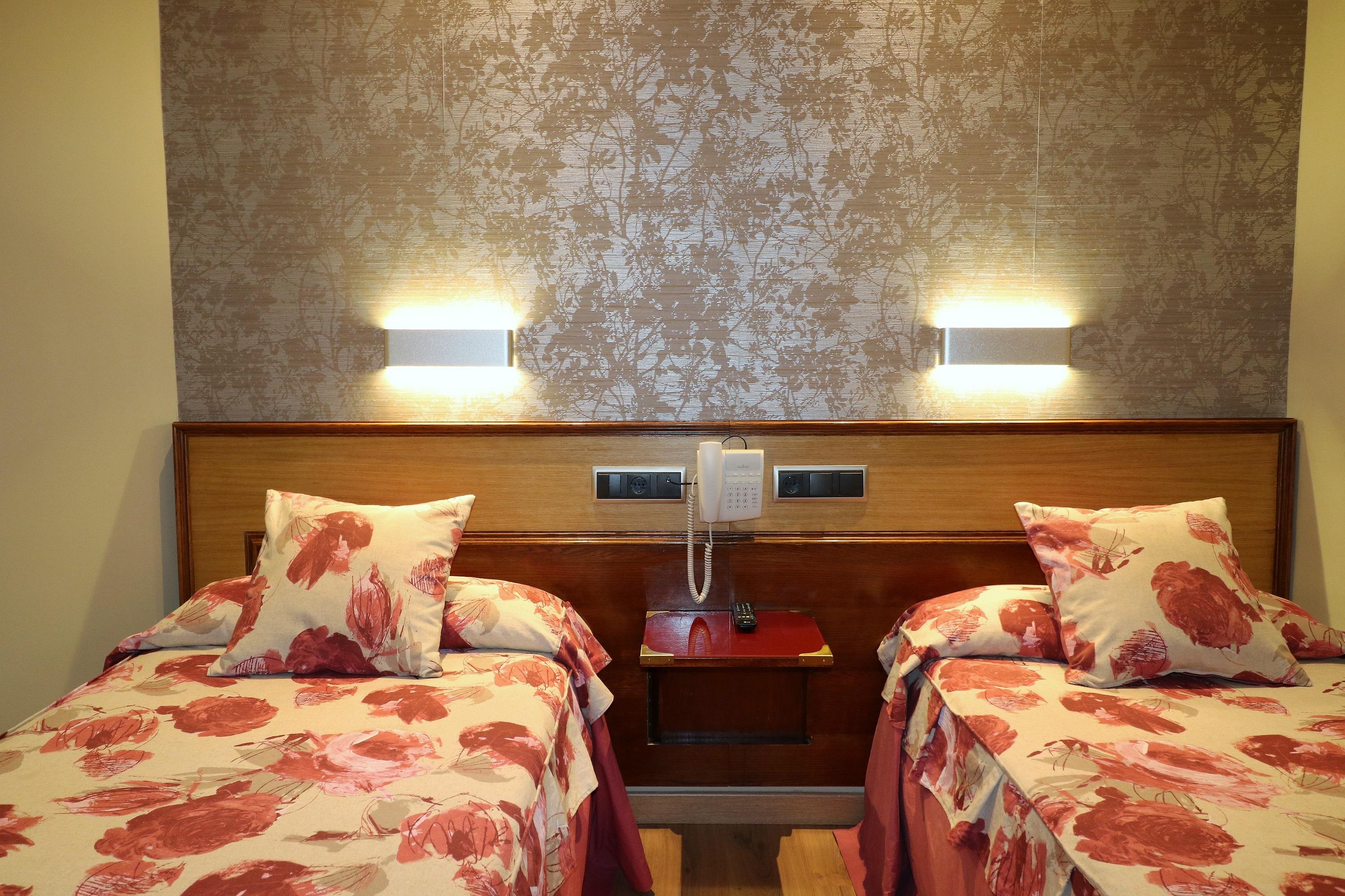 Hostal Hispano - Argentino Gran Via Madrid Bagian luar foto
